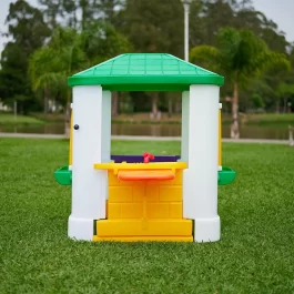 Casinha de Brinquedo e Boneca Infantil Sem Cerquinha