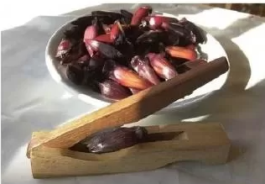 Descascador de Pinhão Manual